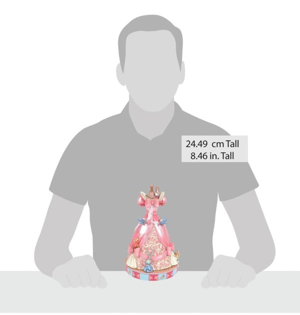 A Dress for Cinderelly (Cinderella's Dress Musical Figurine) - Image 6
