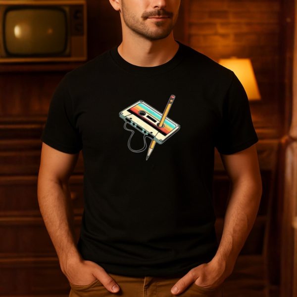 ‏Retro Rewind - Men’s T-Shirt