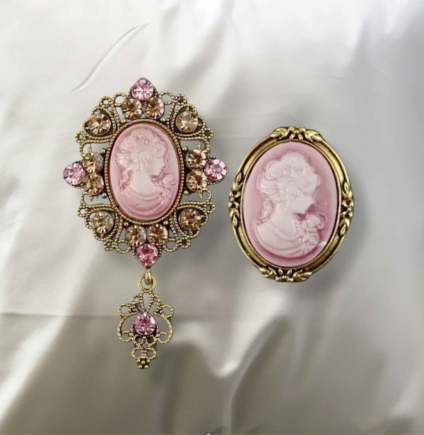 Timeless Cameo Brooch - Set of 2 - Image 2